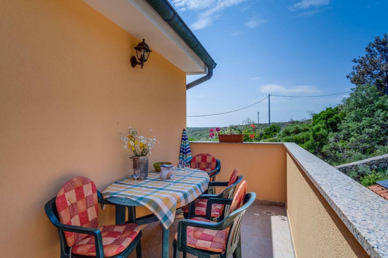 Apartmani Zorica Martinscica (Cres) Exterior foto
