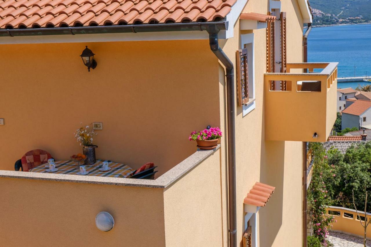 Apartmani Zorica Martinscica (Cres) Exterior foto
