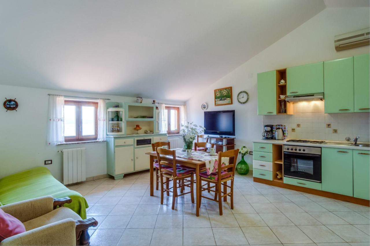 Apartmani Zorica Martinscica (Cres) Exterior foto