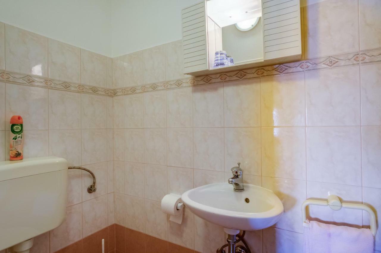 Apartmani Zorica Martinscica (Cres) Exterior foto