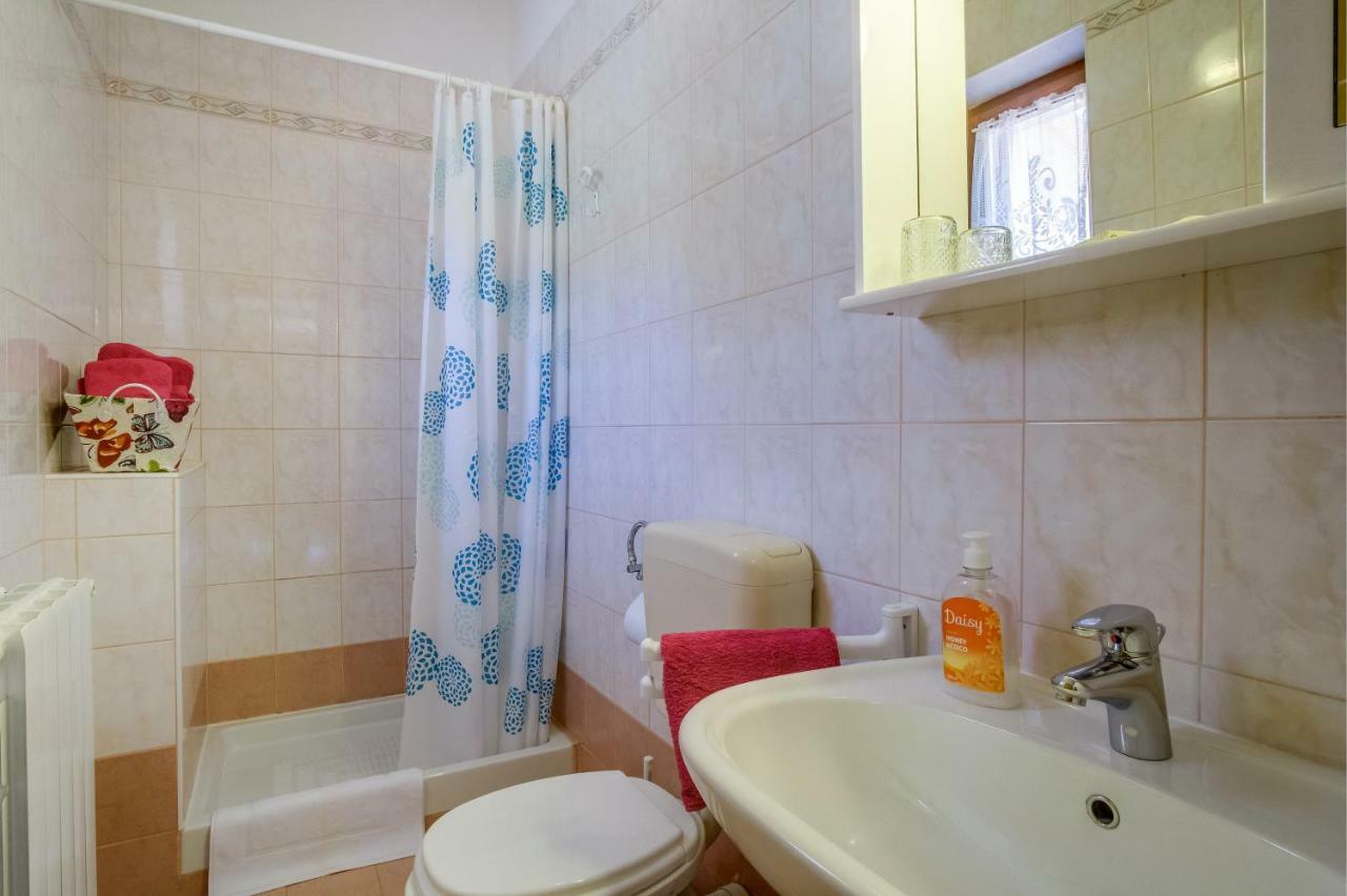 Apartmani Zorica Martinscica (Cres) Exterior foto
